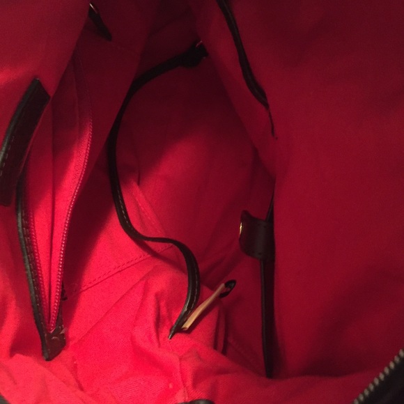 π¦ Dooney & Bourke suede satchel - Picture 4 of 8